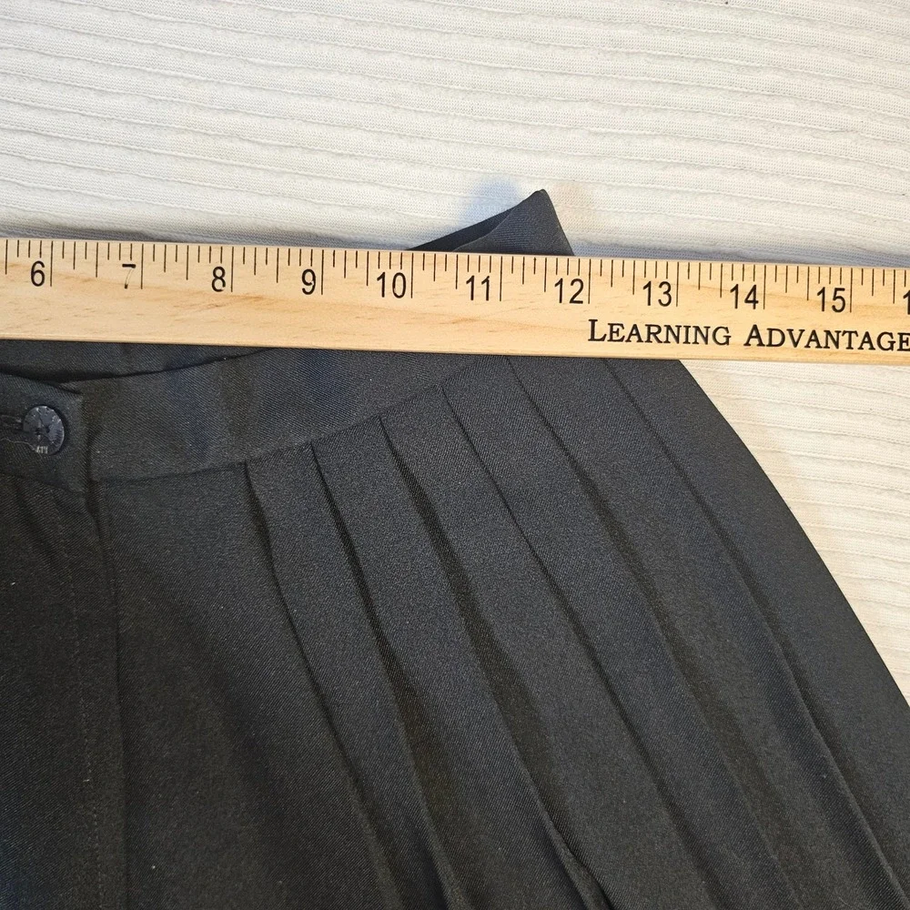 Vintage IXSPA 2000 Black Pleated Tennis Skirt Size 6 Star Logo Mini Skirt